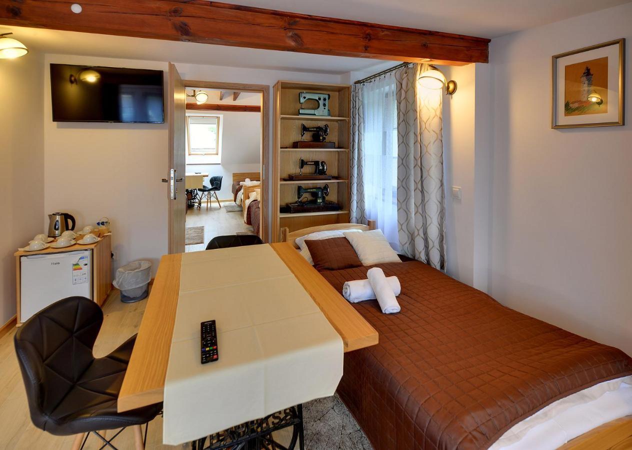 Dom Krawca - Pod Chojnikiem Apartment Jelenia Gora Bagian luar foto
