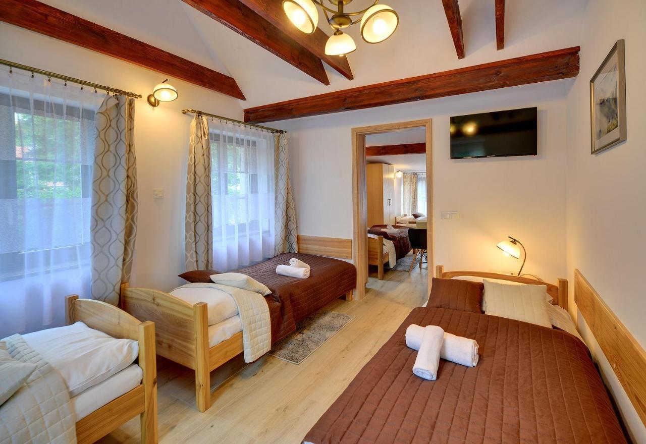 Dom Krawca - Pod Chojnikiem Apartment Jelenia Gora Bagian luar foto