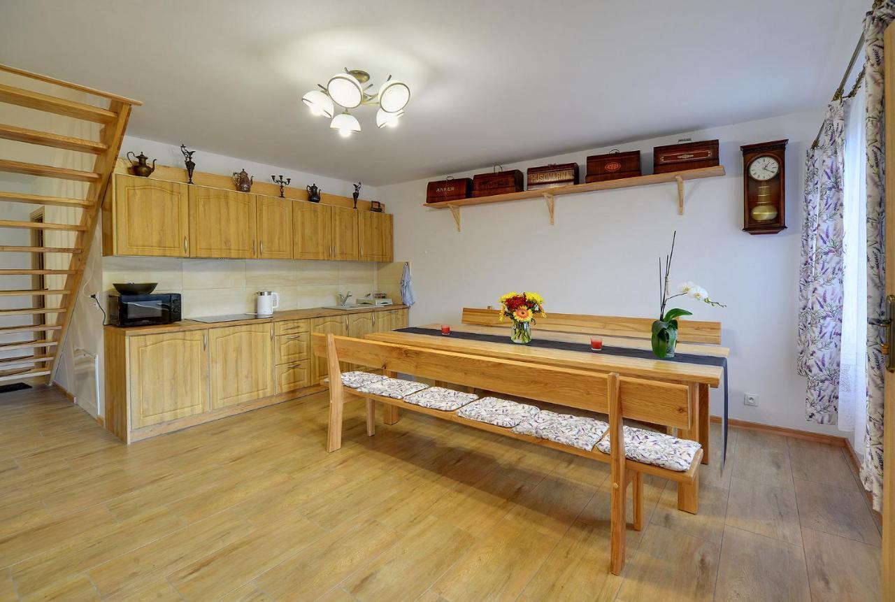 Dom Krawca - Pod Chojnikiem Apartment Jelenia Gora Bagian luar foto