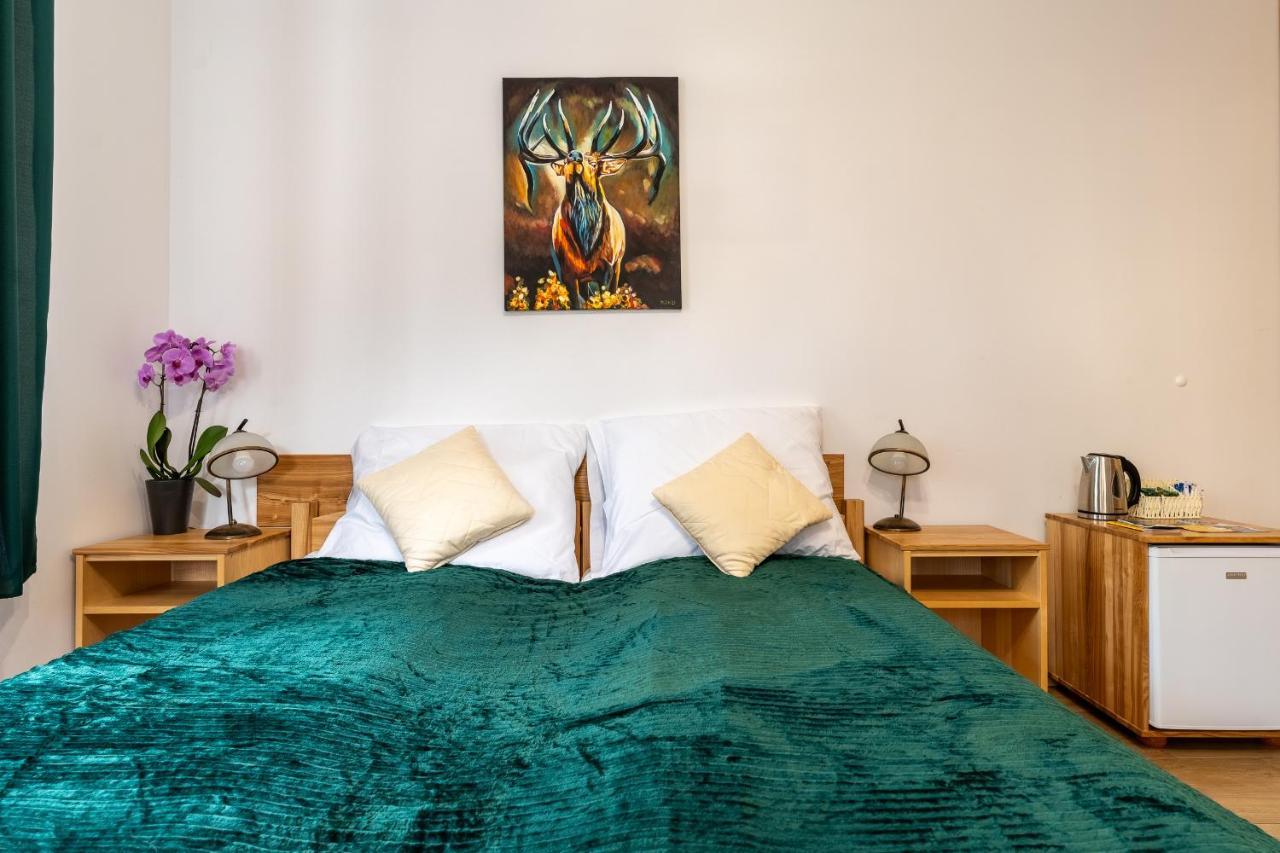Dom Krawca - Pod Chojnikiem Apartment Jelenia Gora Bagian luar foto