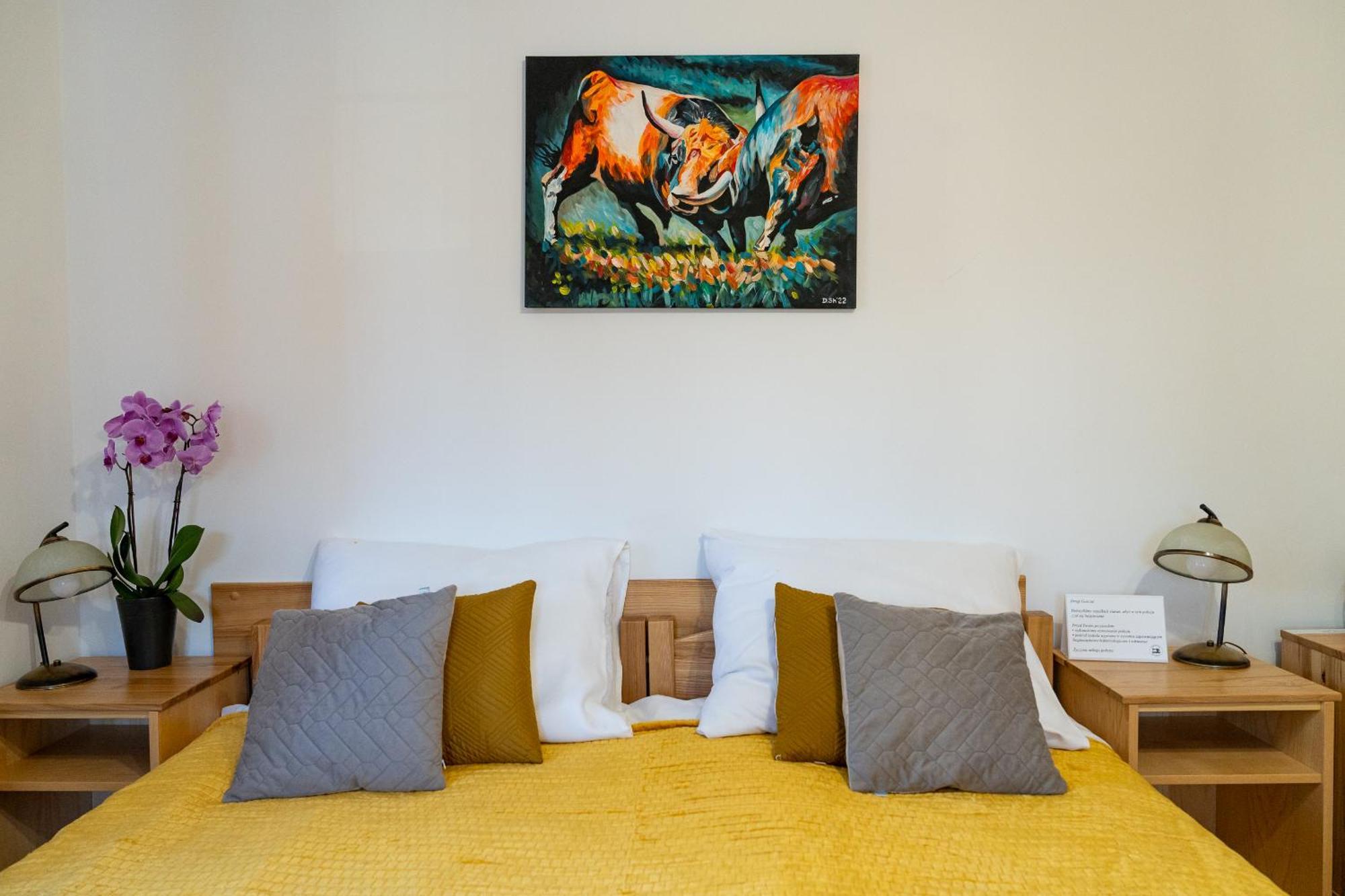 Dom Krawca - Pod Chojnikiem Apartment Jelenia Gora Bagian luar foto